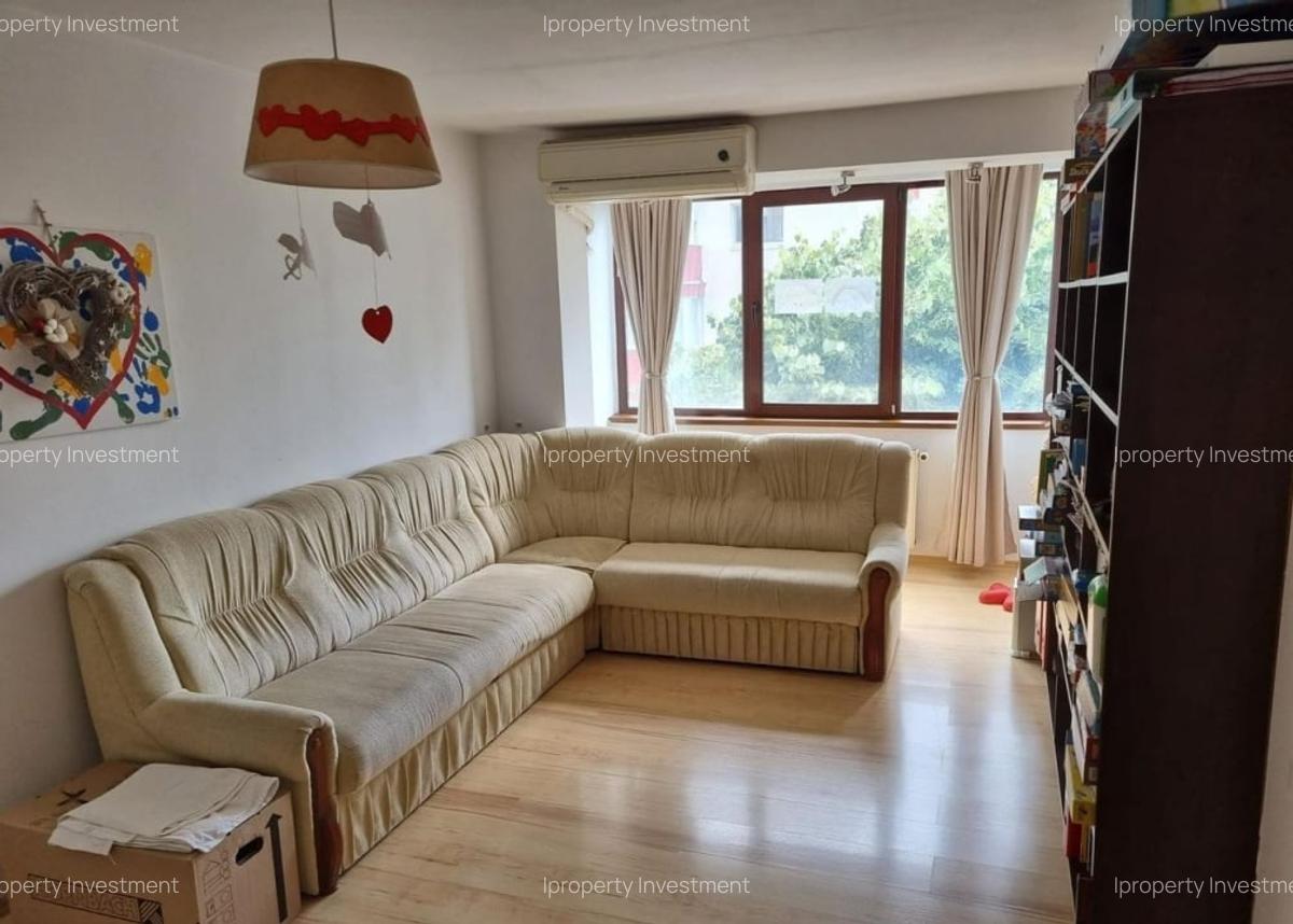 Apartament de vanzare - 2