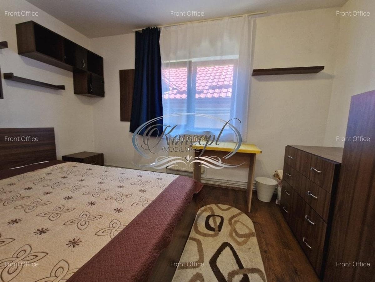 Apartament la casa, zona UMF - 3