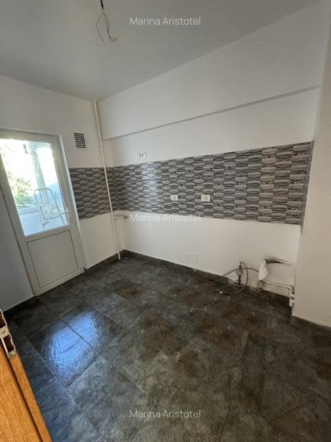 Apartament cu 2 camere semidecomandat în Ștefan cel Mare - 2