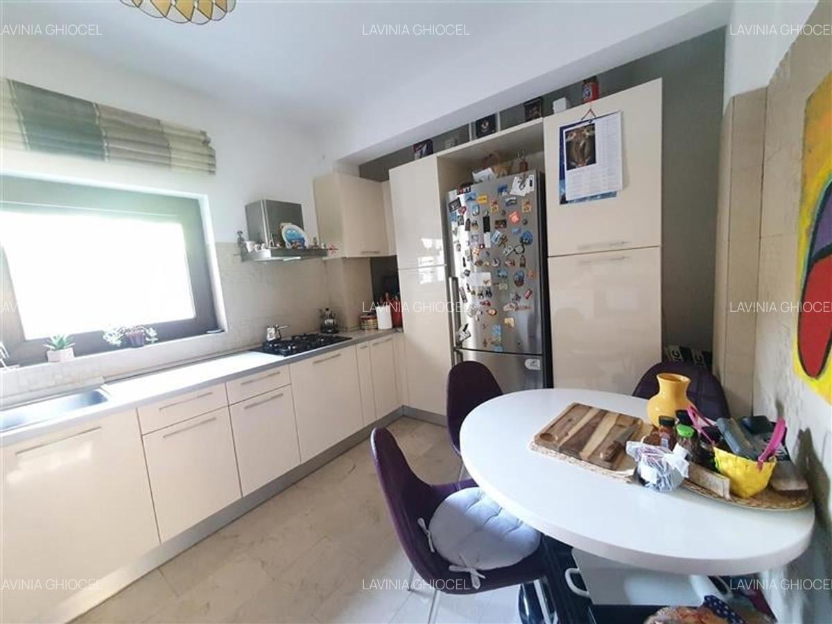 Bucurestii Noi- Vila  cocheta, mobilata-utilata, gradina amenajata - 10