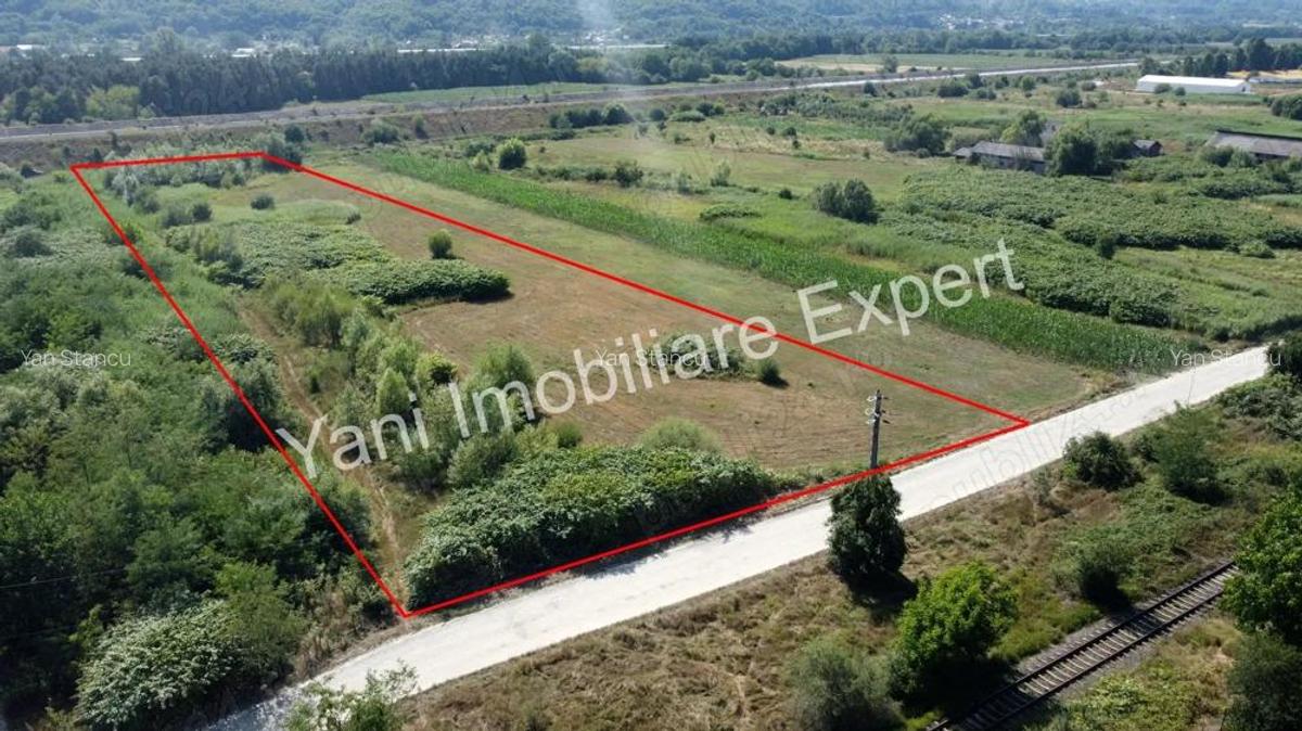Teren de vanzare in comuna Baicule?ti, Jude? Arge?, in apropiere de fabrica Elemaster. - 1