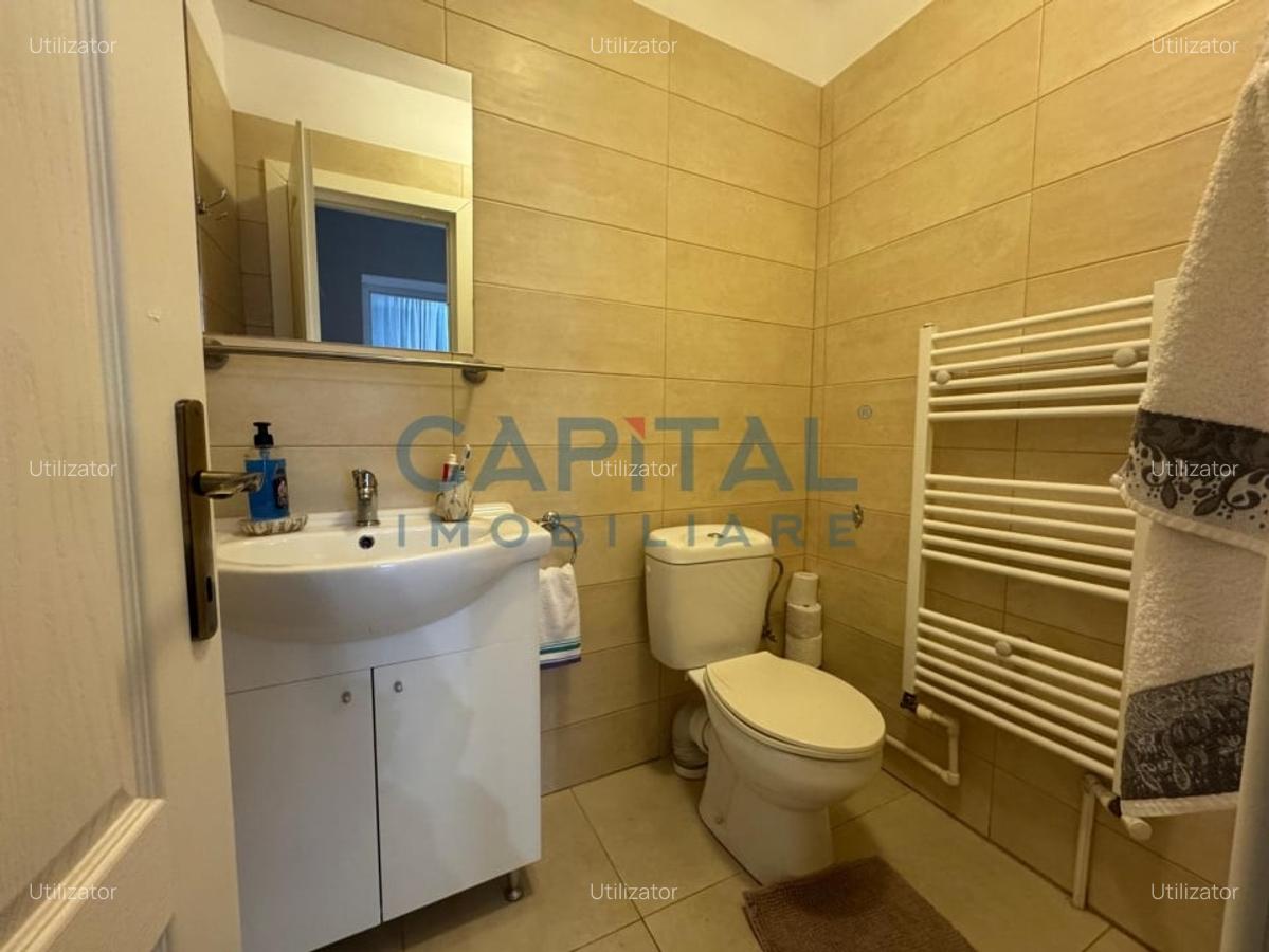 FARA COMISION ! Apartament la casa, curte  comuna, ULTRACENTRAL - 8