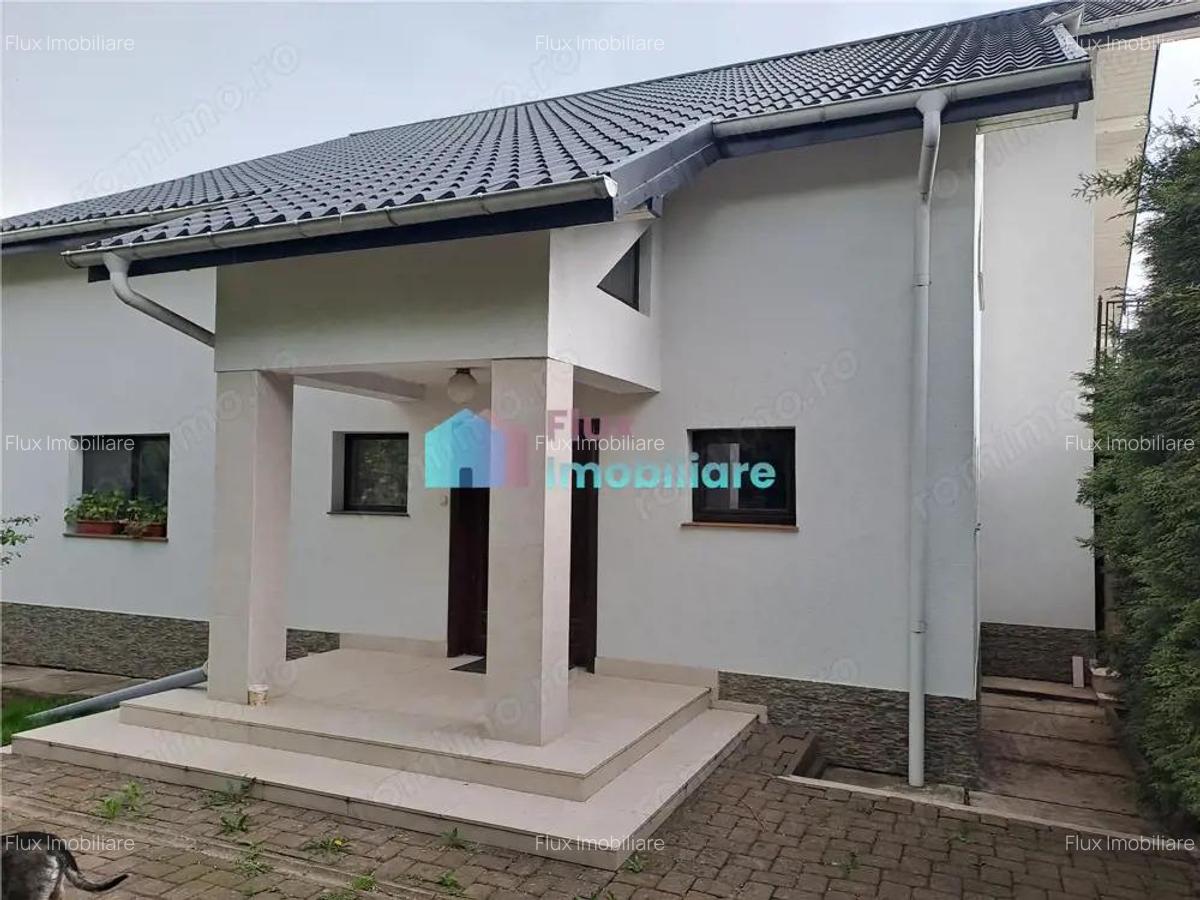 Vila cu 20 ari teren in Scheia - 20