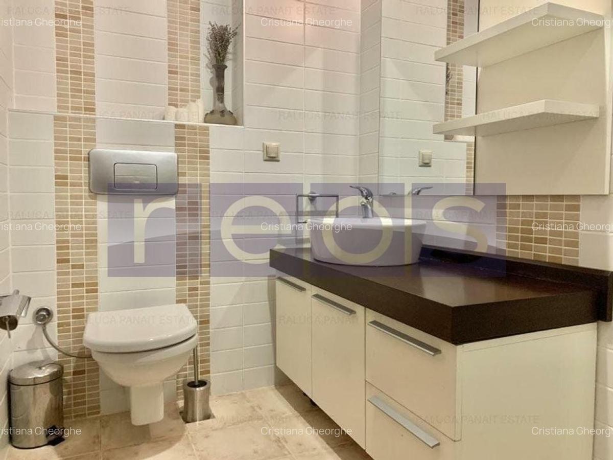 Apartament cu 3 camere semidecomandat în Tei - 7