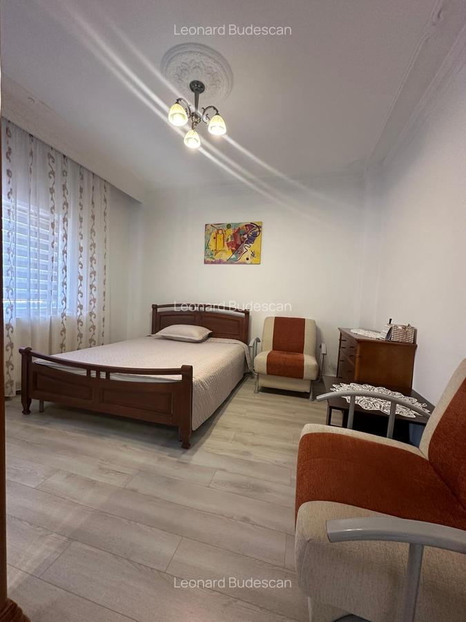 EXCLUSIVITATE! Casa 5 camere - zona Centrala -  330.000 euro - 6