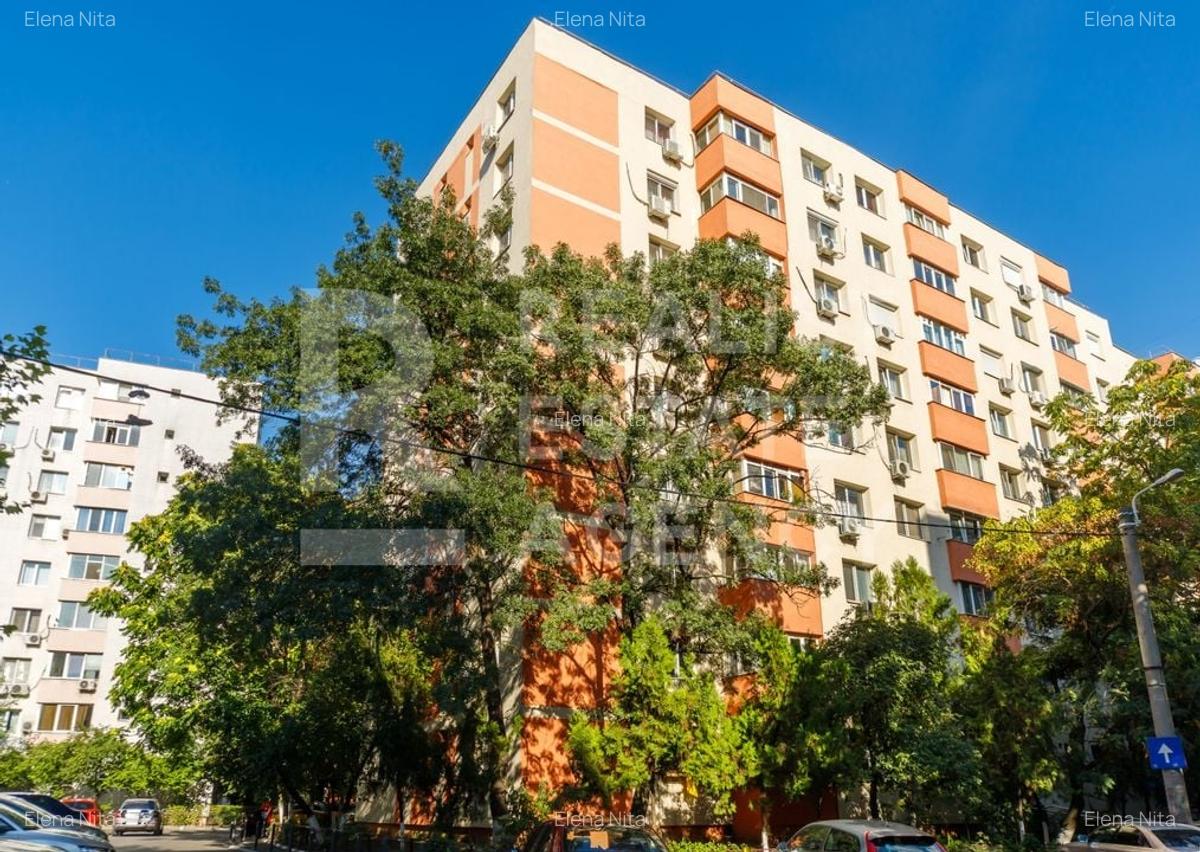 Vânzare, apartament, 3 camere, etaj 1, Str. Cristea Mateescu - 1
