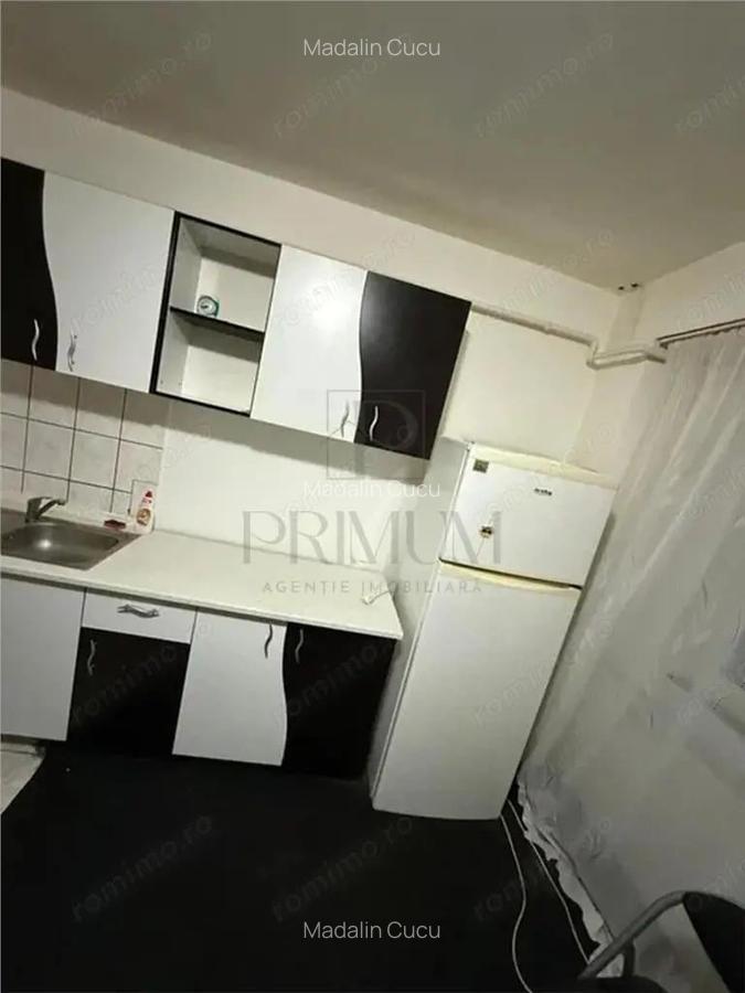 DAMBOVITA - 3 CAM - DECOMANDAT - ETJ.2 - CENTRALA - ZONA EXCELENTA - 3