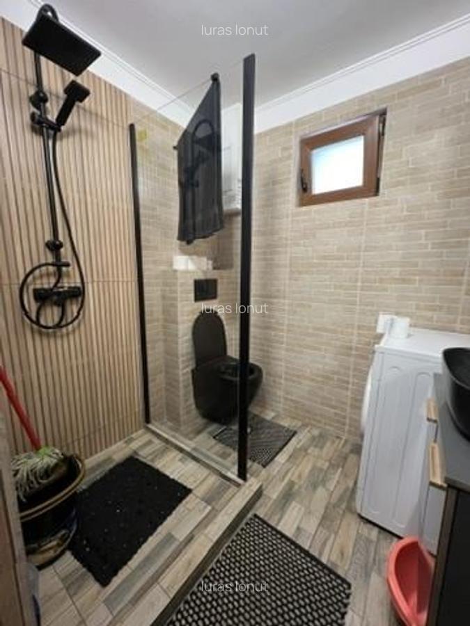 Apartament cu 2 camere decomandat în Spitalul Județean - 12