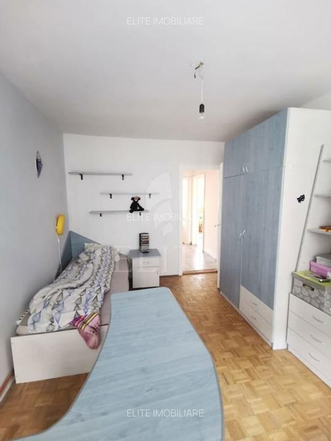 Apartament cu 3 camere semidecomandat în Grigorescu - 2