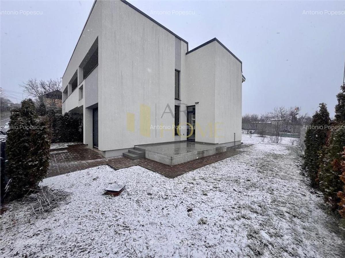 Vanzare casa 4 camere plus garaj, in Paulesti, zona cu priveliste la padure. - 1