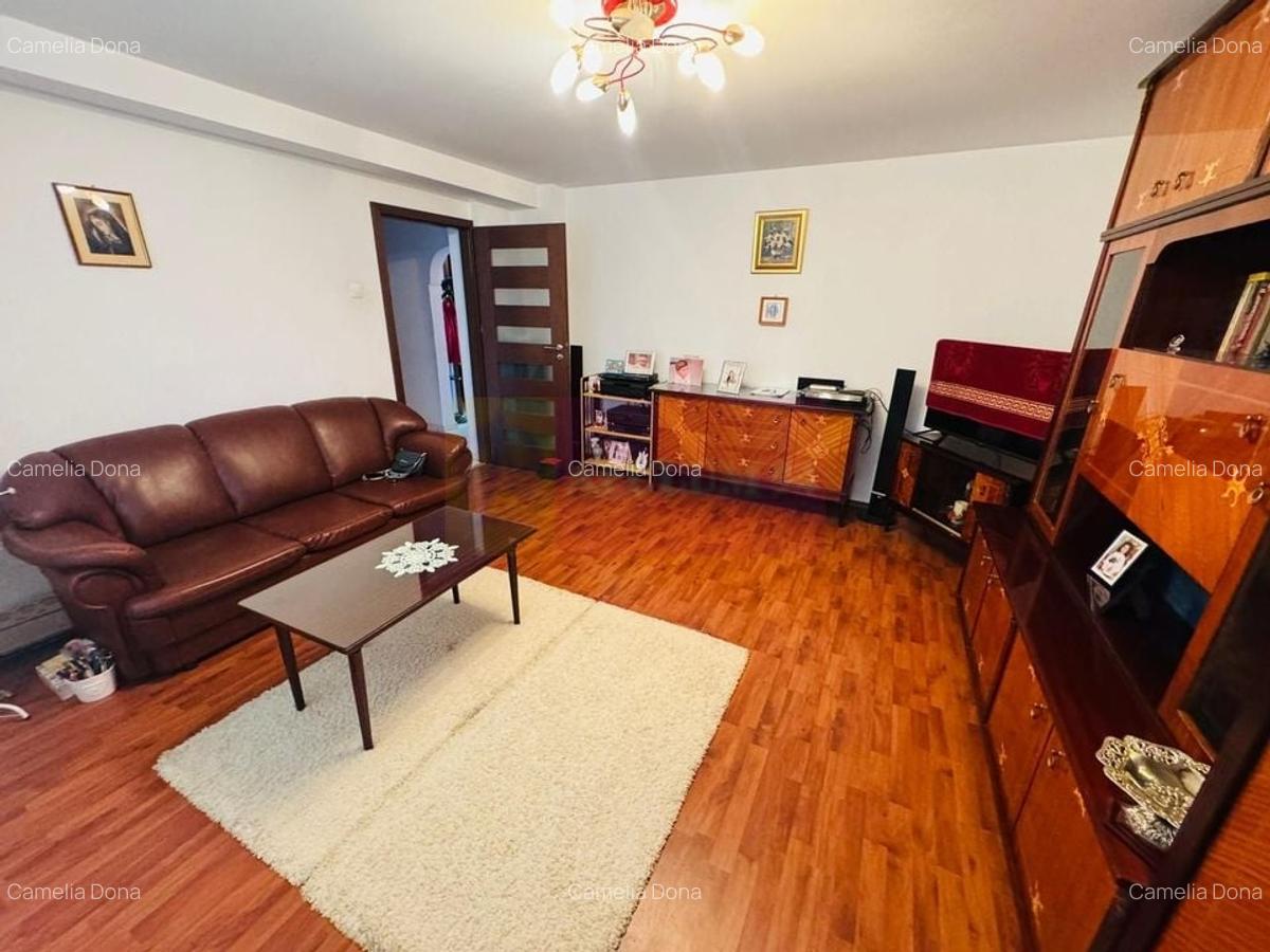 Vanzare apartament de 3 camere Tineretului-Pasaj - 5