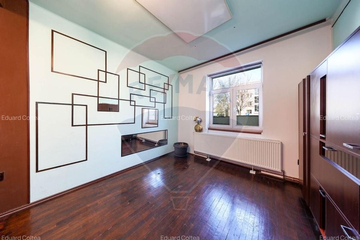Apartament cu 2 camere decomandat în Calea București - 16