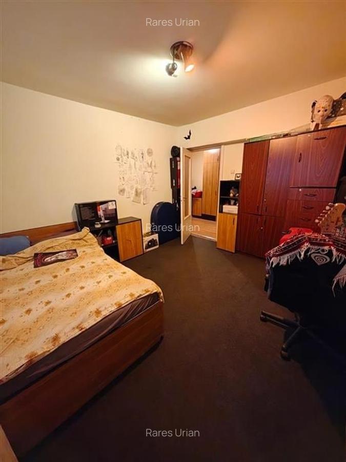 Apartament de vanzare cu 3 camere decomandat, cartierul Manastur Cluj Napoca - 9