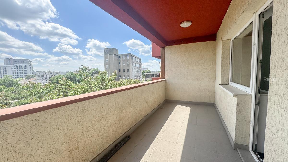 Apartament cu 3 camere decomandat în Vitan - 11