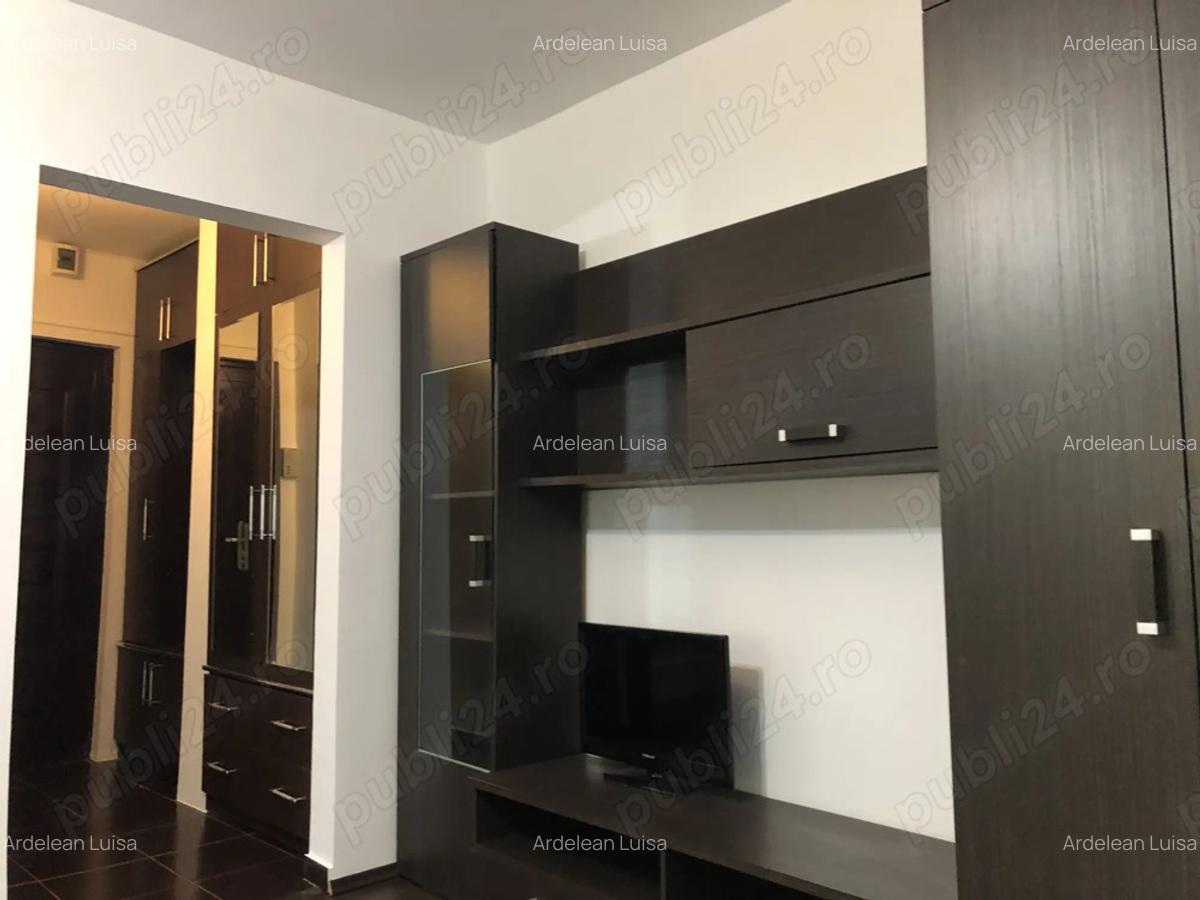 Apartament o camera, zona Bucovina, etaj intermediar - 2