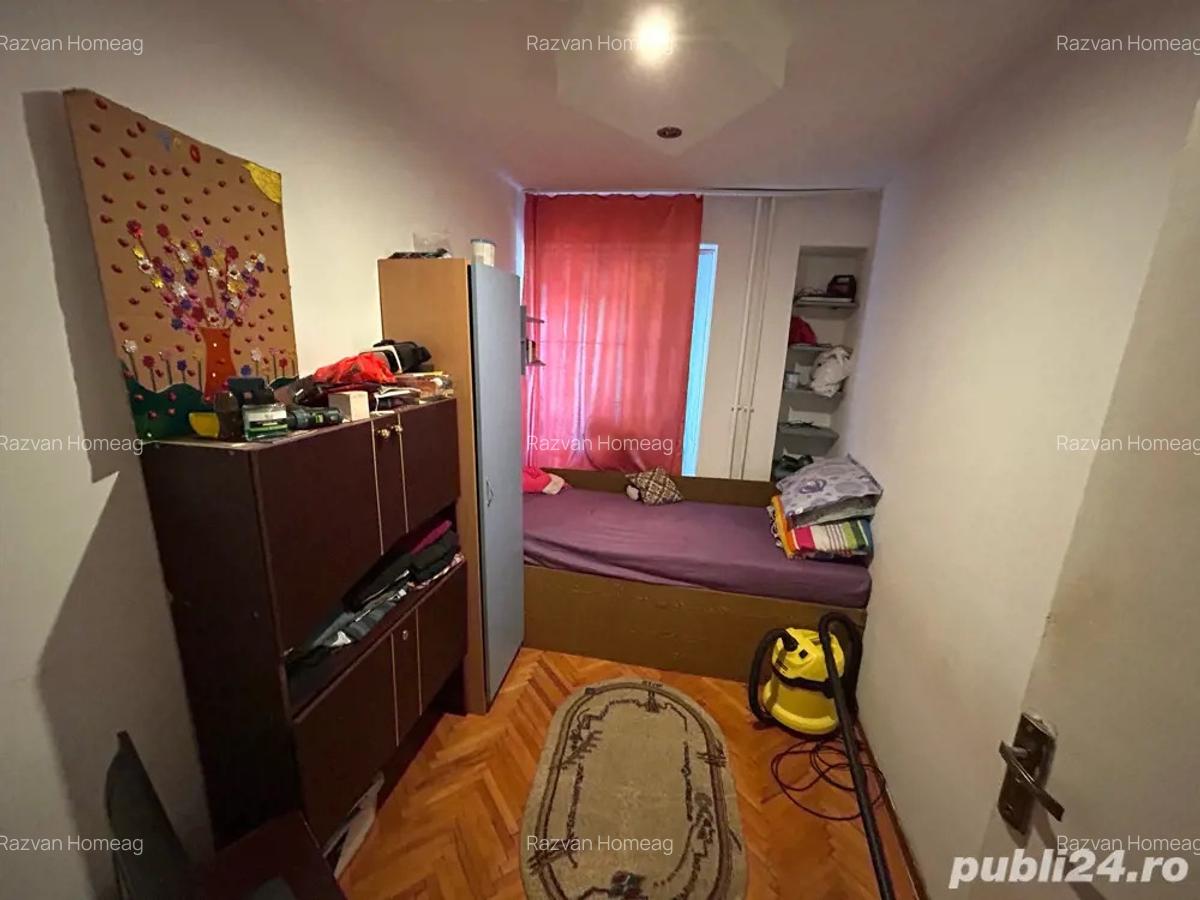 Proprietar vand apartament 3 camere etaj 1 , Bd. Dambovita - 3