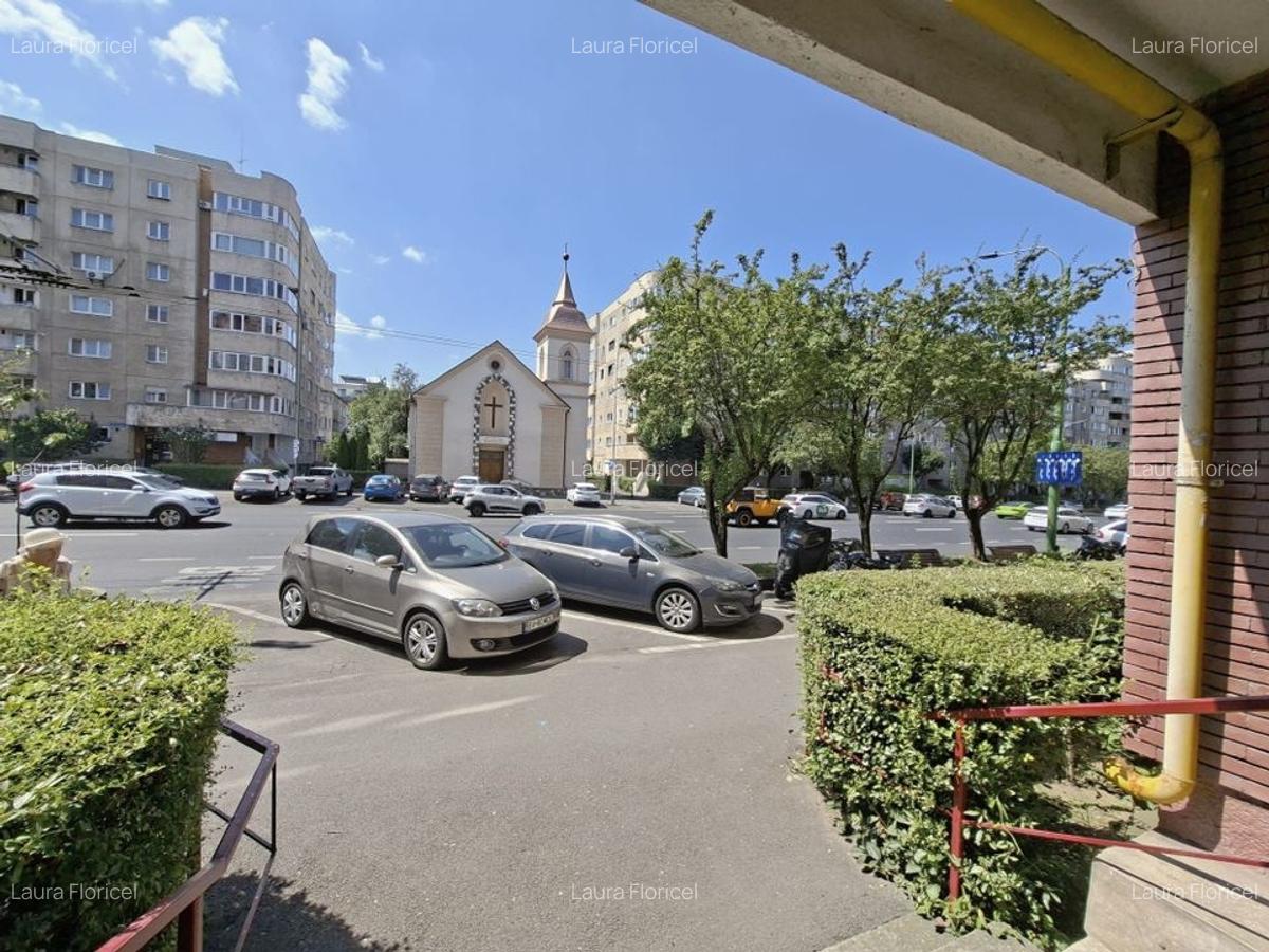 Spațiu de închiriat în Brașov - Strada Toamnei - 16