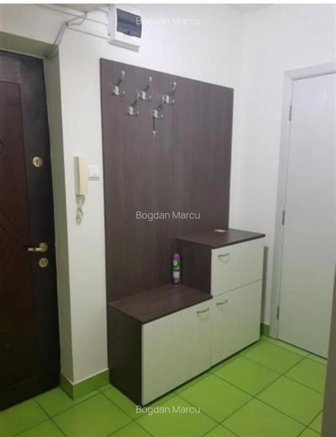 Decomandat, mobilat si utilat, linga Politehnica - 5