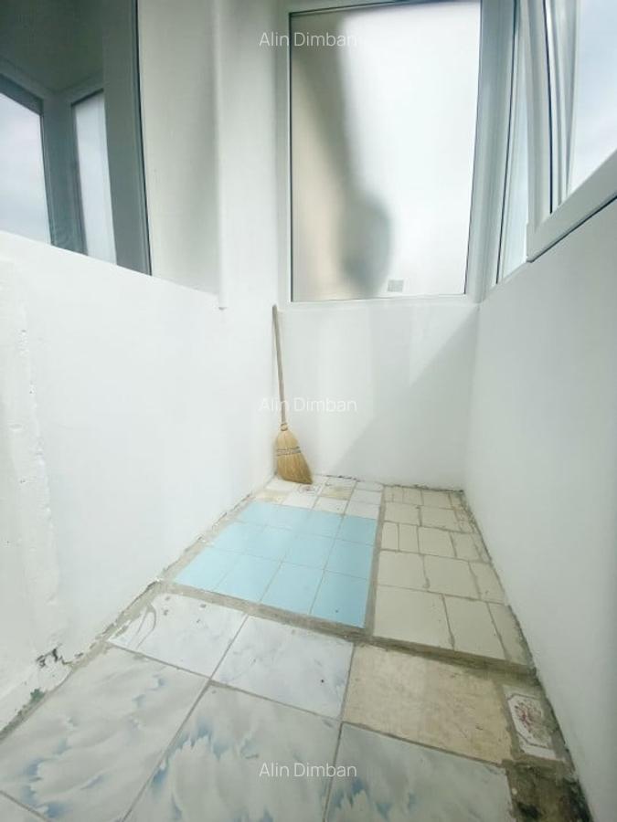Apartament decomandat 3 camere, 57mp utili, etaj 4 -  Circumvalatiunii - 12