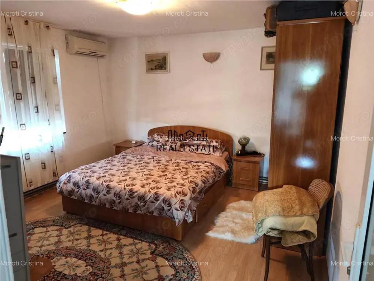 Proprietate spatioasa de vanzare in Gaesti, Dambovita - ideala pentru locuit sau agropensiune - 5