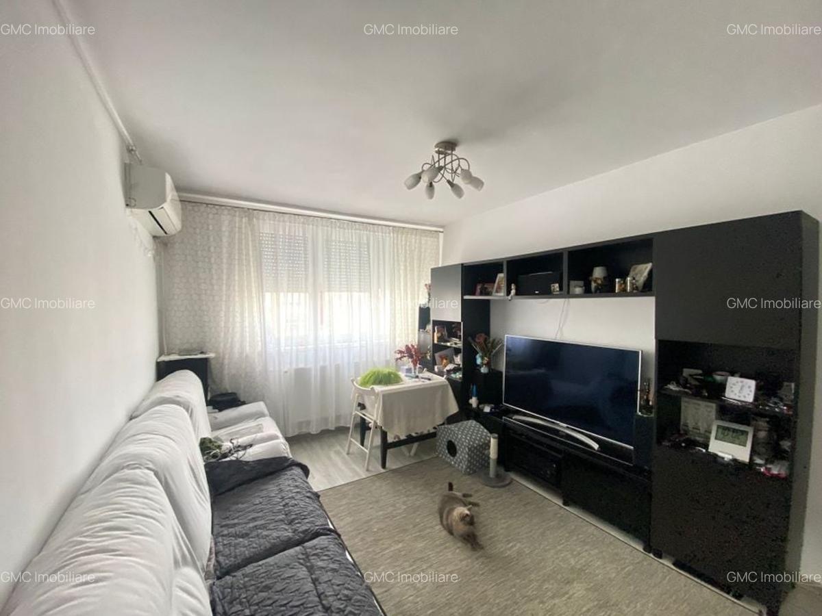 4 camere renovate, 60 mp + balcon, etaj 10/11 – Drumul Taberei V7 - 2