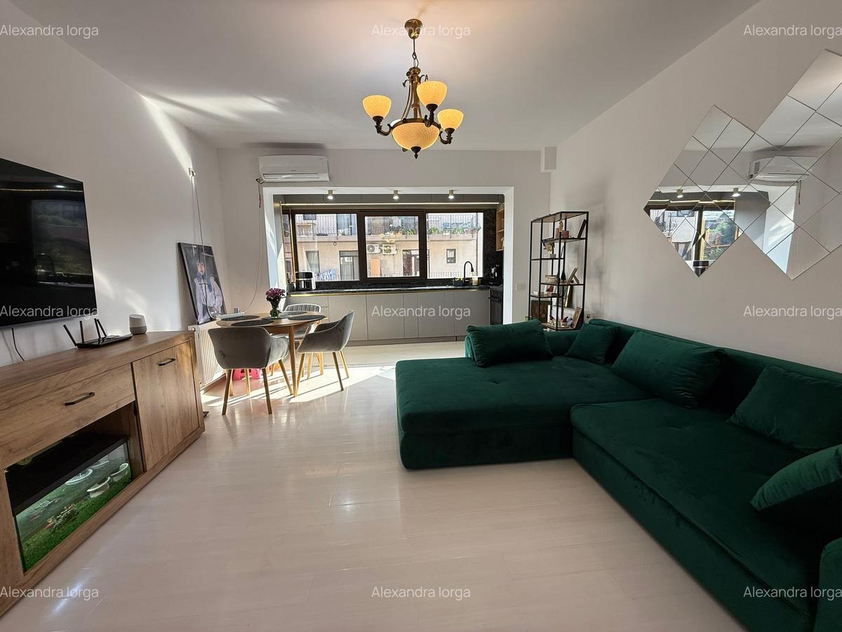 Apartament spatios Dobroesti(renovat,loc de parcare inclus) - 1