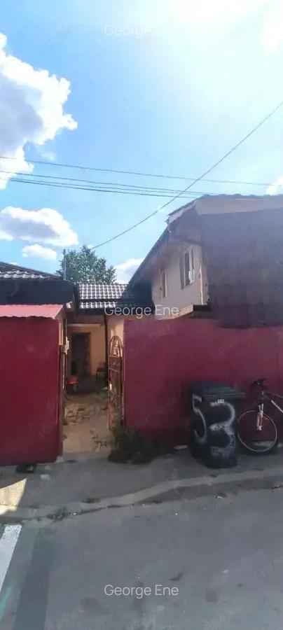 Casa compusa din 2 corpuri zona Antiaeriana suprafata utila 106mp - 1