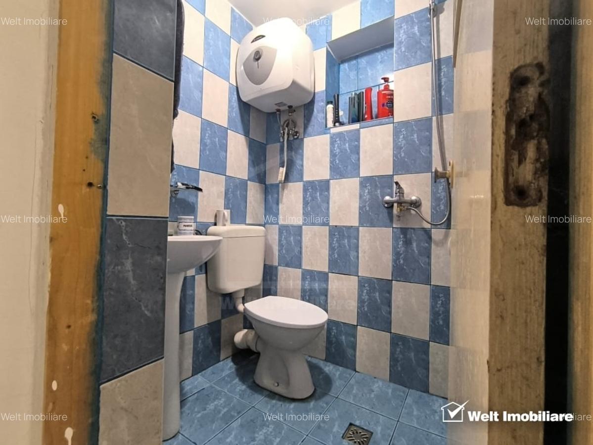 Investitie-casa renovabila, curte comuna, zona Pietei Mihai Viteazul - 17