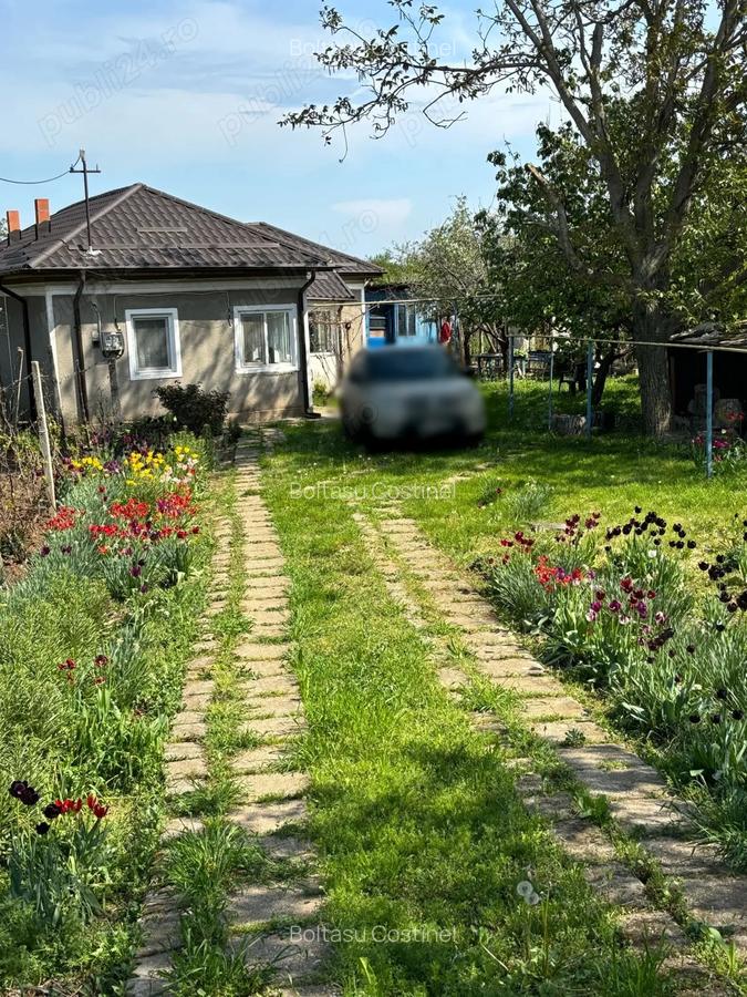 Casa vanzare Caracal 90m2 + teren 2110m2 - 1