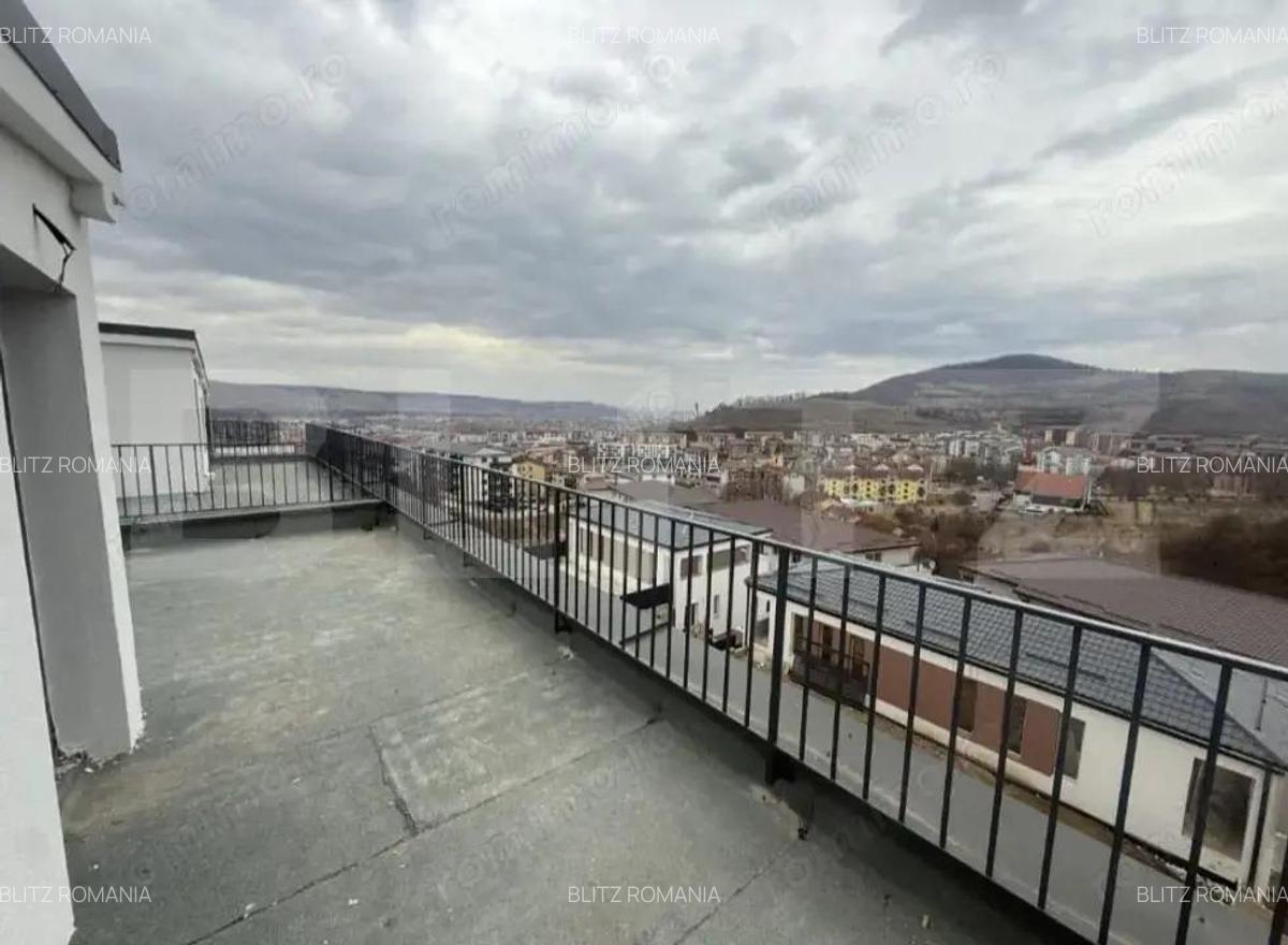Casa de vanzare, cu 5 camere, 200 mp utili, 245 mp de teren, zona Teilor - 8