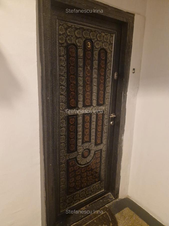 Apartament cu potențial investițional în zona istorică a Constanței - 10 Apartament cu potențial investițional în zona istorică a Constanței - 10