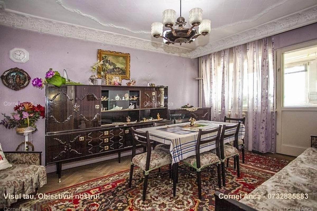 Apartament cu 3 camere in Constanta, zona Casa de Cultura, decomandat - 3
