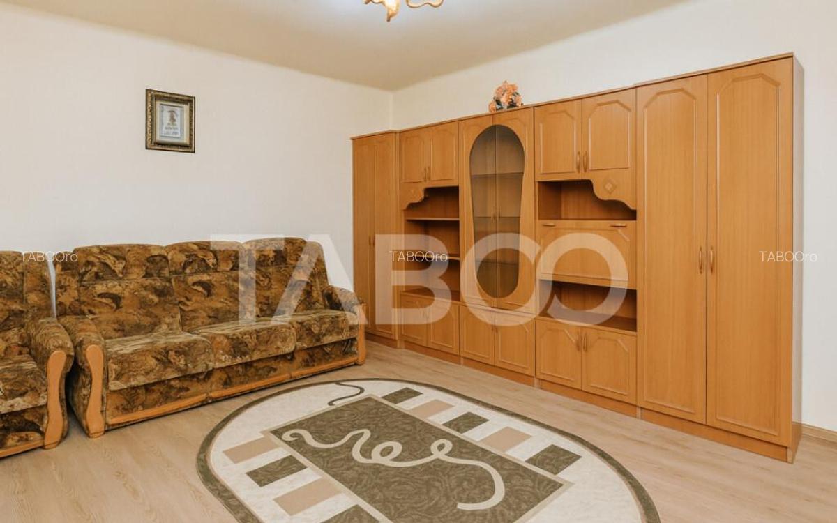Casa individuala de vanzare - Gh. Asachi 531 teren acces aut - 6