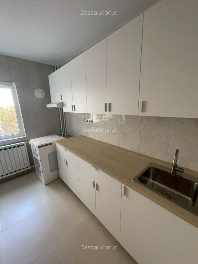 Apartament de inchiriat 3 camere Calea Vitan 80 mp - 1