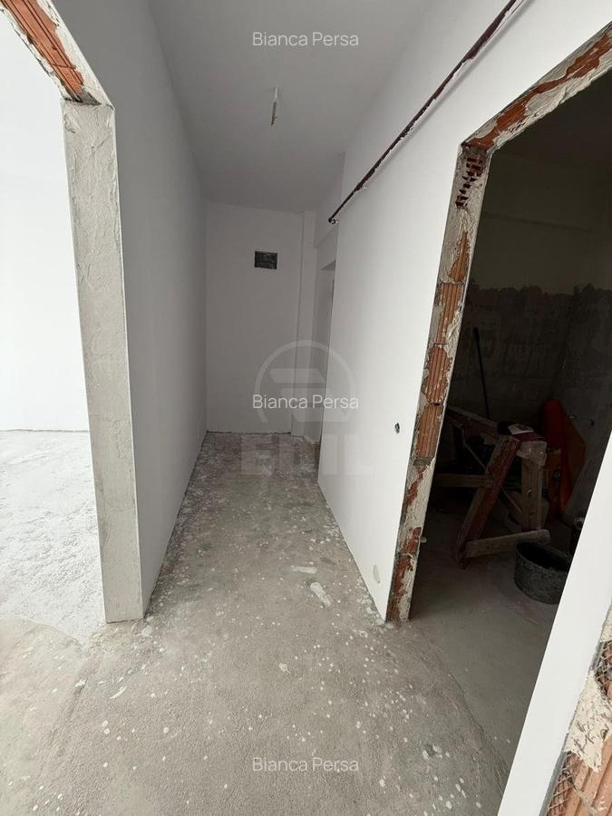Apartament 2 camere semidecomandat cu parcare subterana zona Teilor - 7