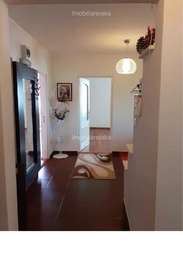 Republicii, zona TR, 3 camere, etaj 3 - 4