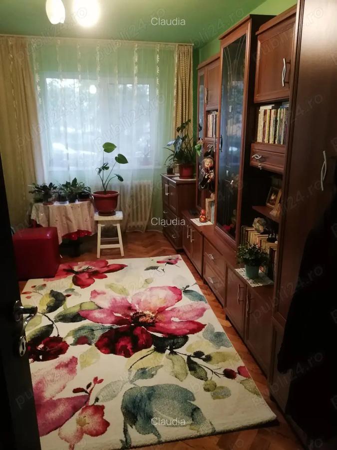 Vanzare apartament 3 camere decomandat Deva - 3