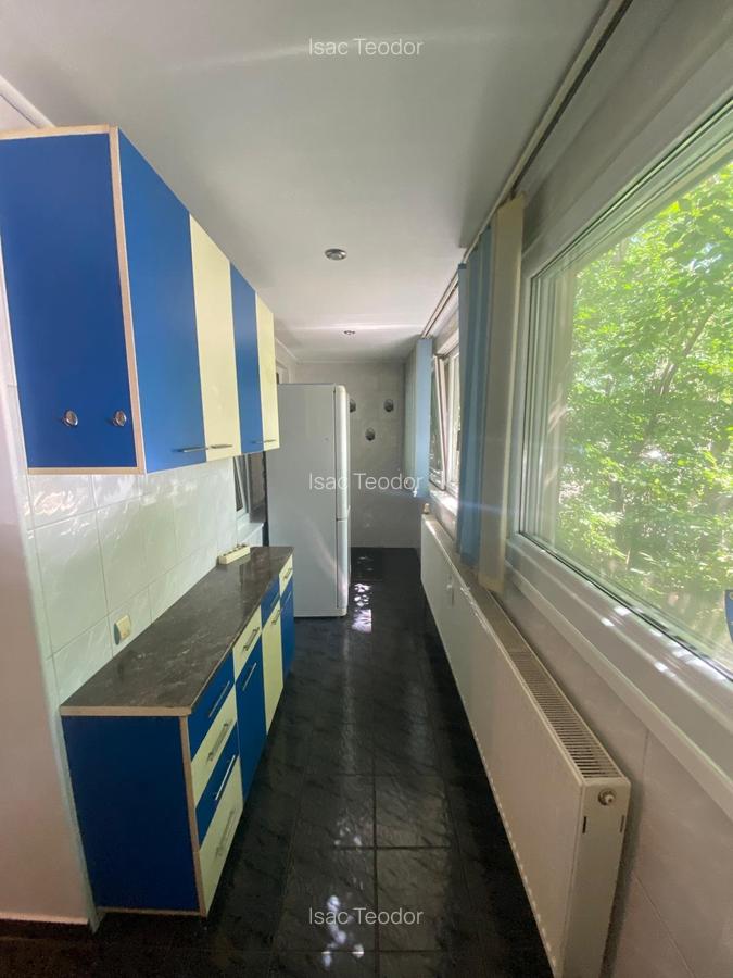 Apartament 3 camere decomandat, Aparatorii Patriei - Piata Berceni - 4