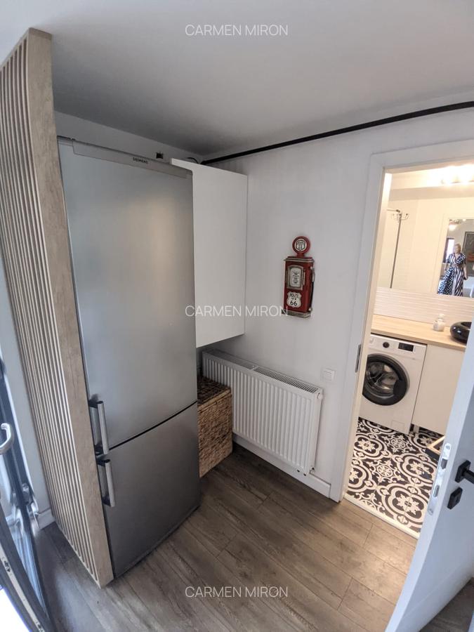 Apartament cu 3 camere semidecomandat în Central - 7