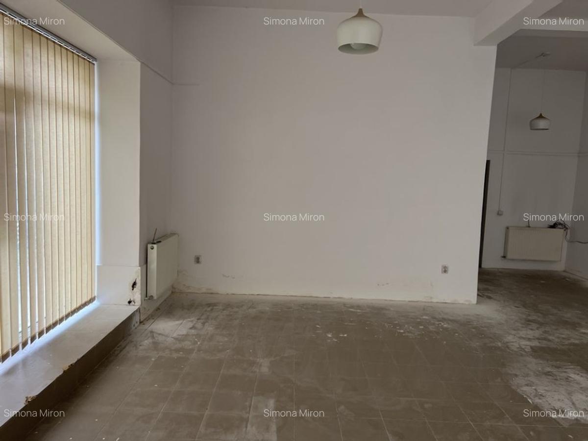 De Vanzare Spatiu Comercial, 63.5 mp, Parcare, Zona Porii - 5