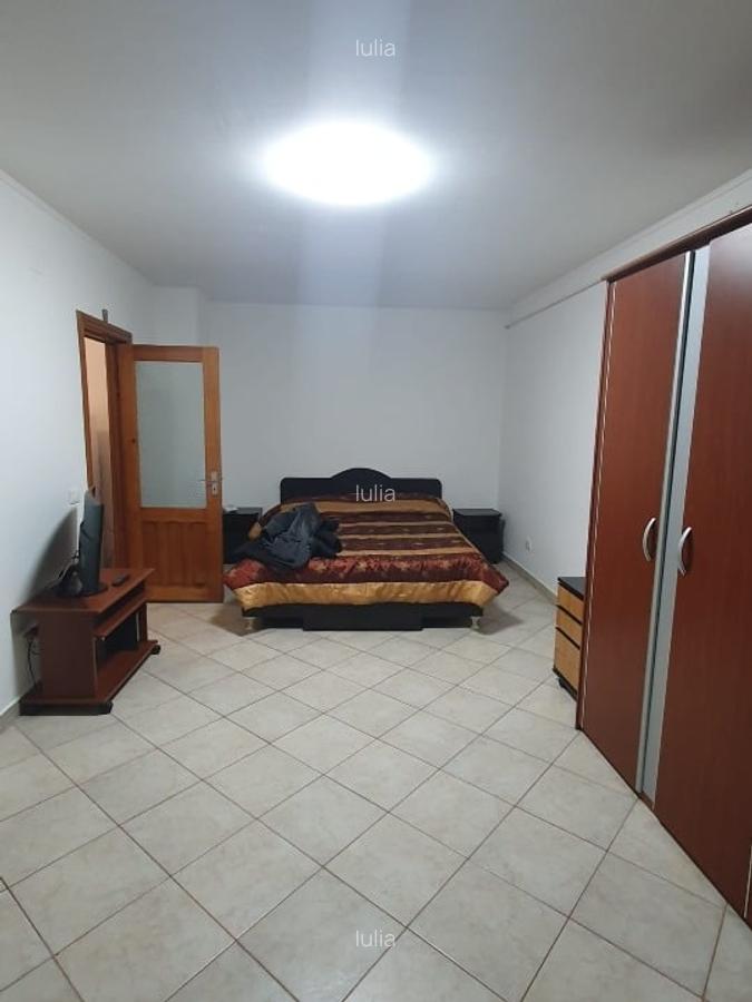 Garsoniera de inchiriart Bd Brailei - 3