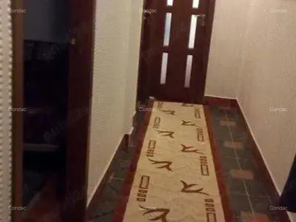 Vand apartament 3 camere , zona Bartolomeu Nord , Brasov - 8