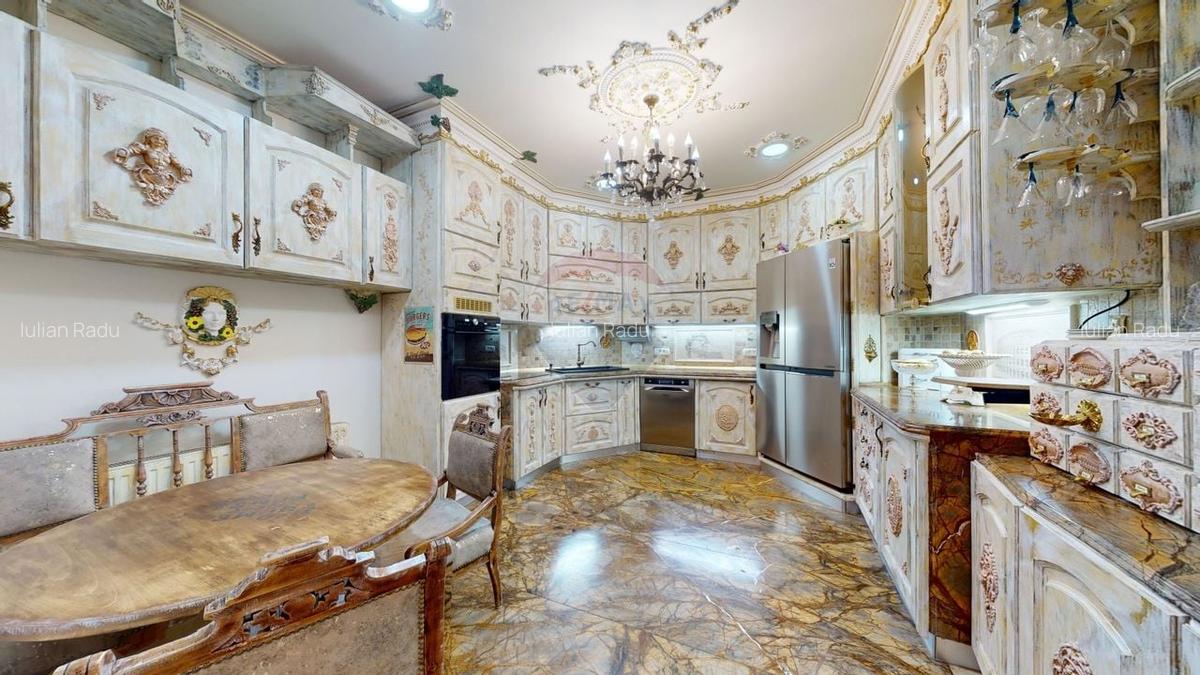 Apartament 3 camere deosebit cu design aristocratic | Central | Curte - 3