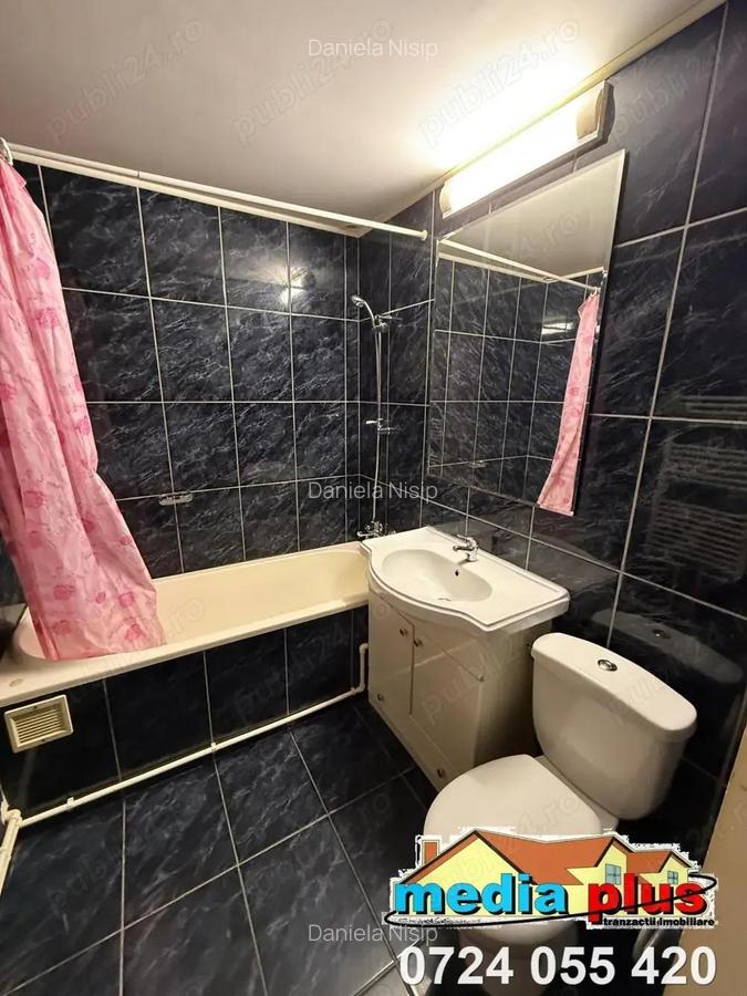 De inchiriat Apartament 2 camere, Centru - 4