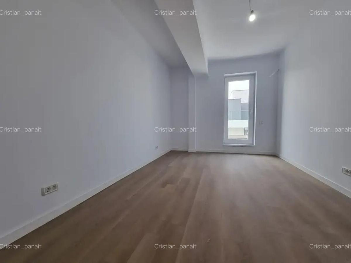 Apartament cu 3 camere decomandat în Dristor - 6