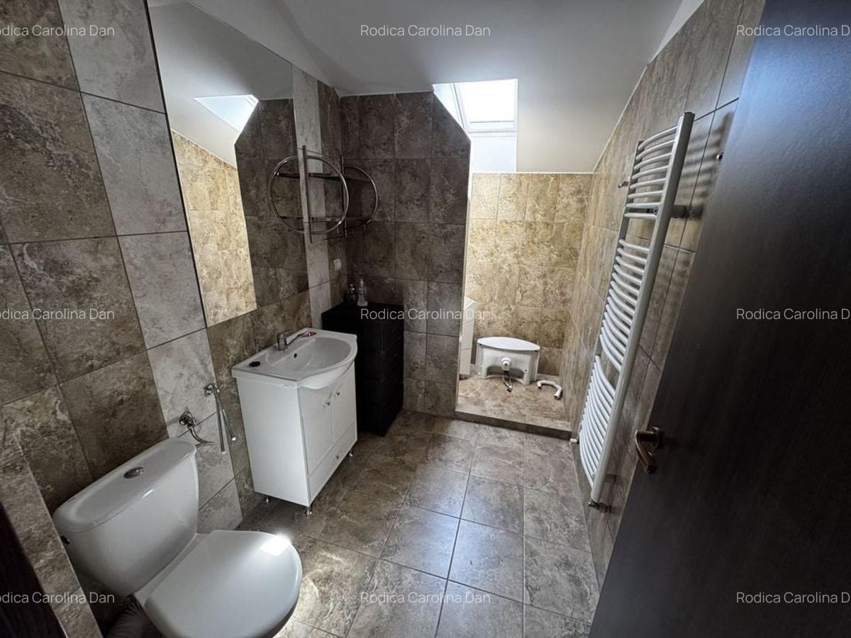 Apartament spațios cu 4 camere, la 10 minute de UMFST. - 8