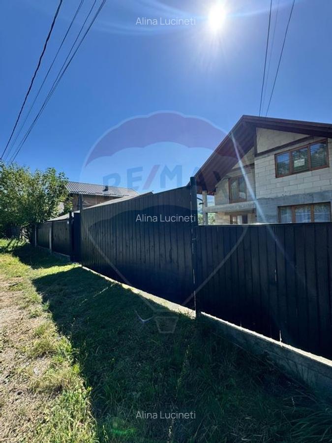 Casa / Vila cu 5 camere de vanzare - 8