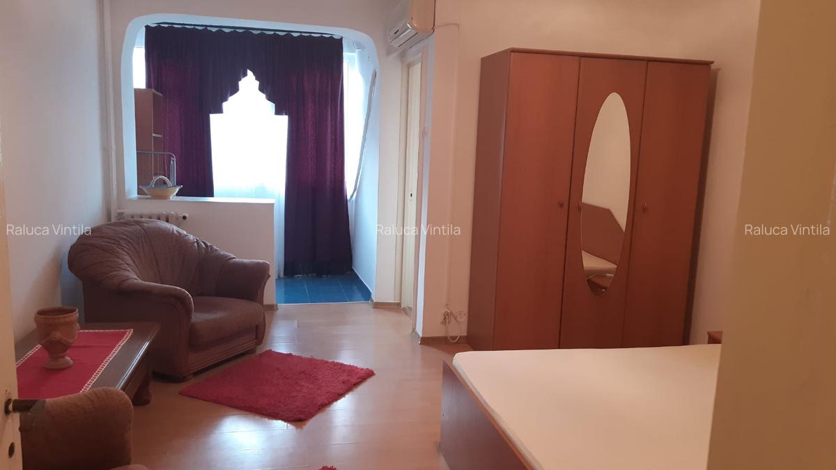 Inchiriere garsoniera metrou Dristor, renovata, 340euro - 1