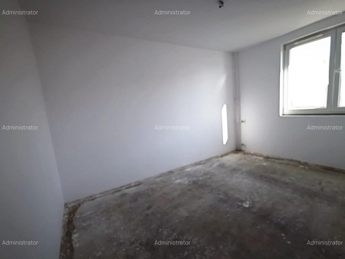 Vanzare 3 cam Obor, Masina de Paine, proaspat zugravit, loc parcare - 11