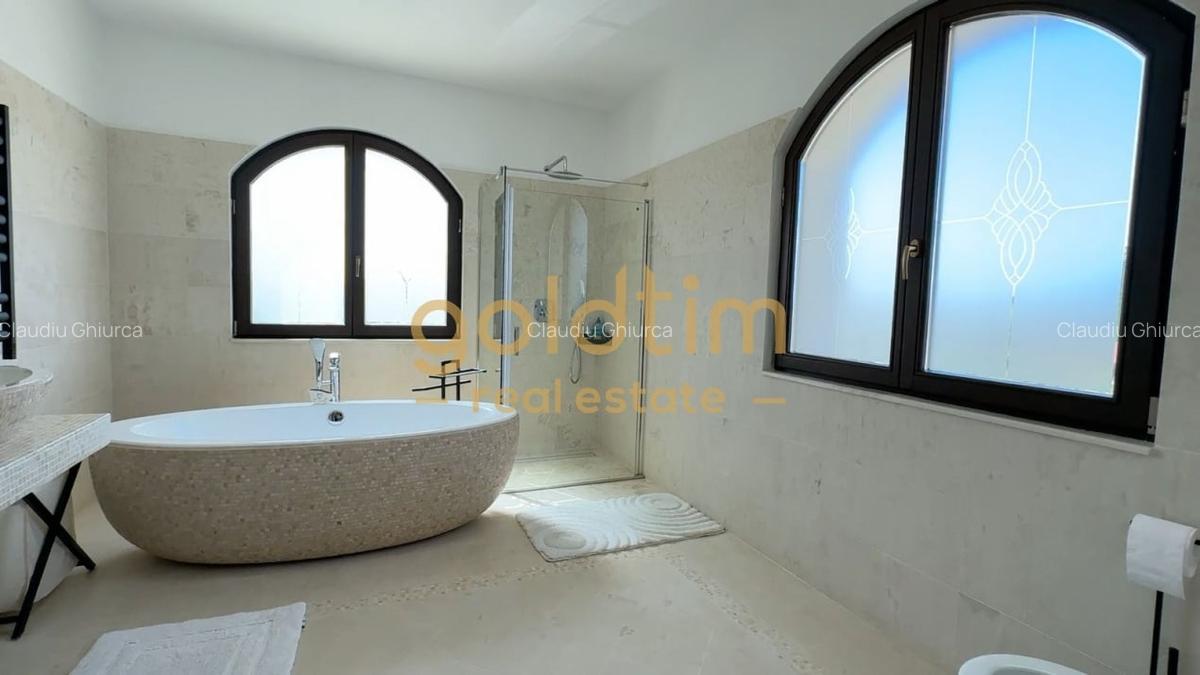 VILA INDIVIDUALA/PIPERA/TEREN 2000mp/GARAJ/SEMINEU/LUXOASA SI LUMINOASA - 33